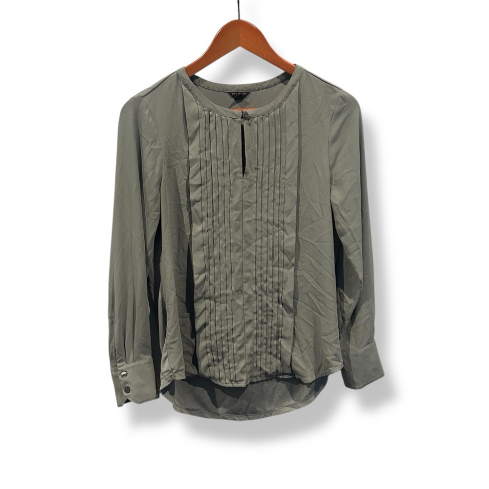 [Ann Taylor] Olive Pleated Blouse